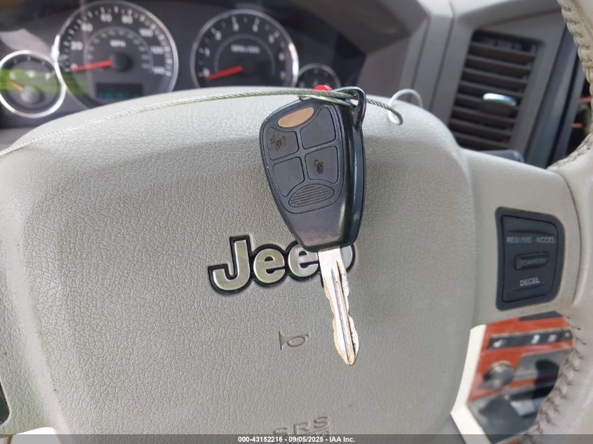 2007 Jeep Grand Cherokee Limited VIN: 1J8HR58287C686687 Lot: 43152216