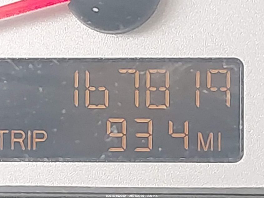 2004 Saturn Ion 3 VIN: 1G8AL52F04Z214895 Lot: 43152252