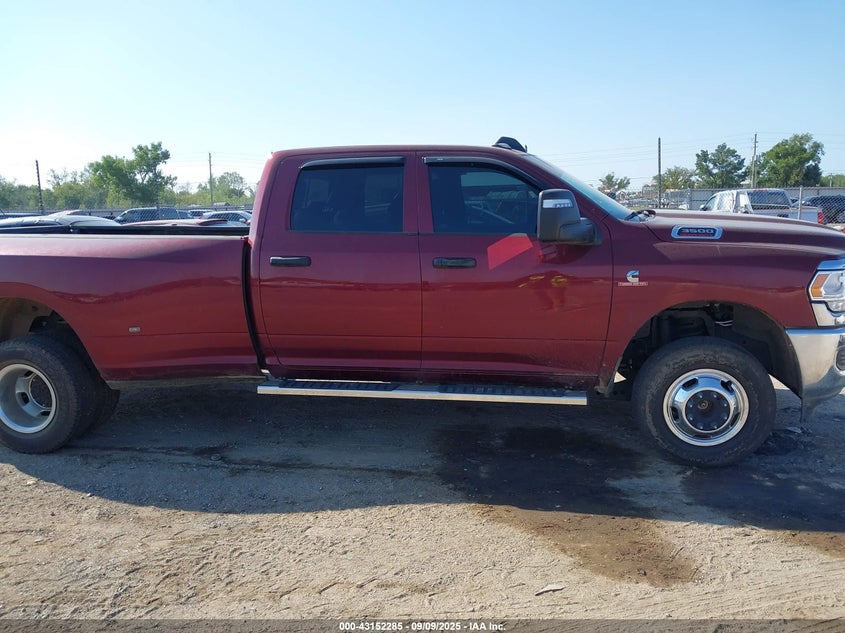 2024 Ram 3500 Tradesman 4X4 8' Box VIN: 3C63RRGL1RG346954 Lot: 43152285