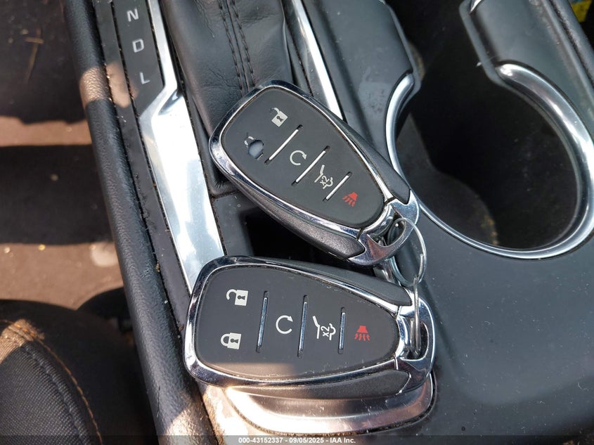 2018 CHEVROLET EQUINOX LT - 2GNAXJEV5J6112108