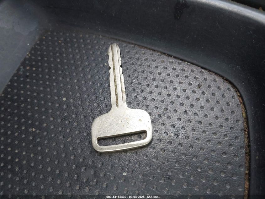 2004 Toyota Tundra Sr5 V8 VIN: 5TBDT44114S449198 Lot: 43152430