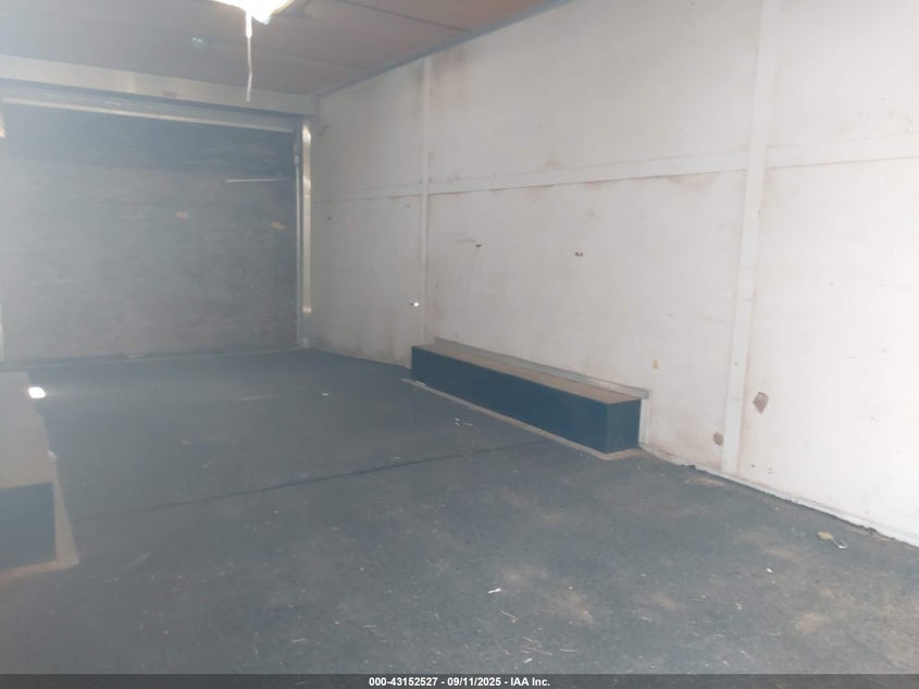 47ZWB26261X012739 2001   photo no. 8