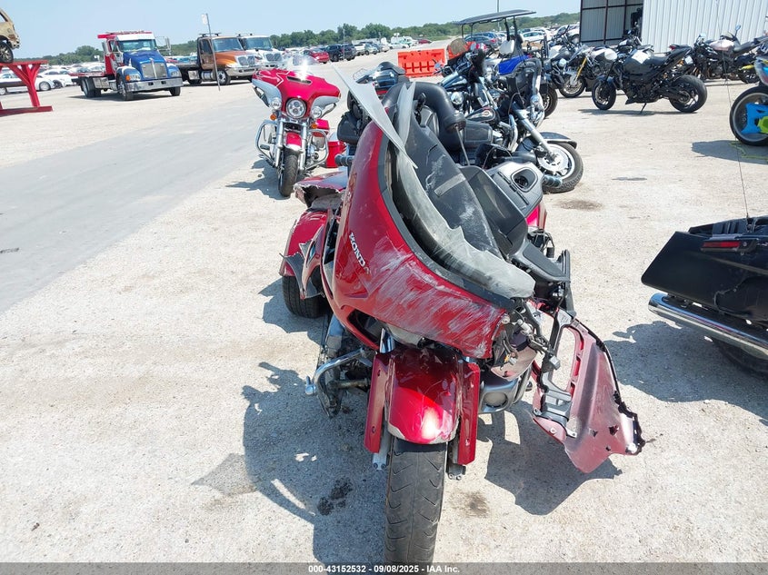 1HFSC47F38A710085 2008 HONDA GL1800C photo no. 5