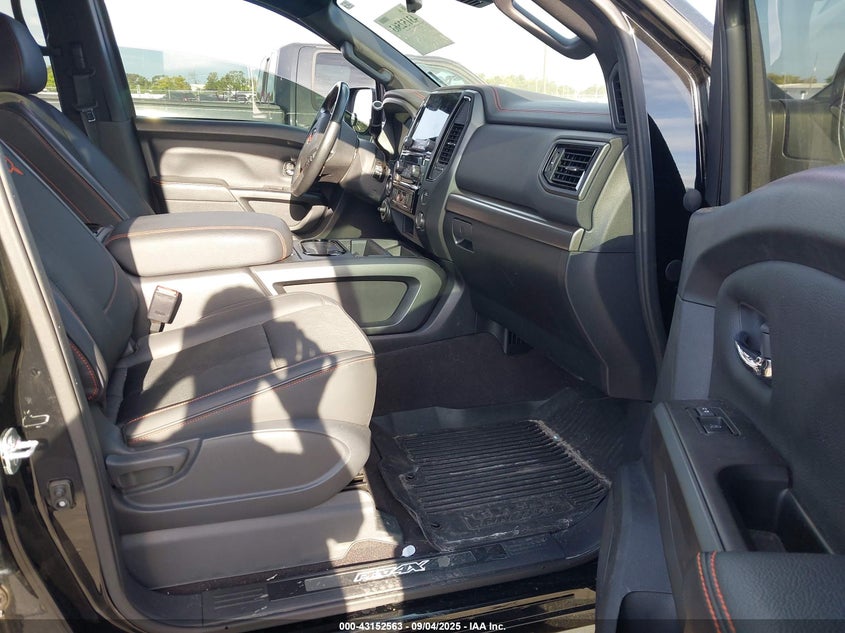 2023 NISSAN TITAN PRO-4X 4X4 - 1N6AA1ED8PN113367