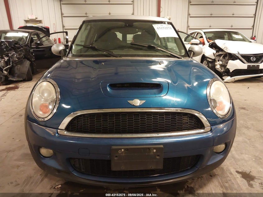 2008 Mini Cooper S Clubman VIN: WMWMM33508TP70401 Lot: 43152575