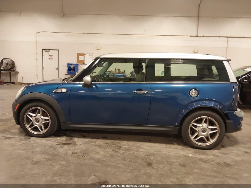 2008 Mini Cooper S Clubman VIN: WMWMM33508TP70401 Lot: 43152575
