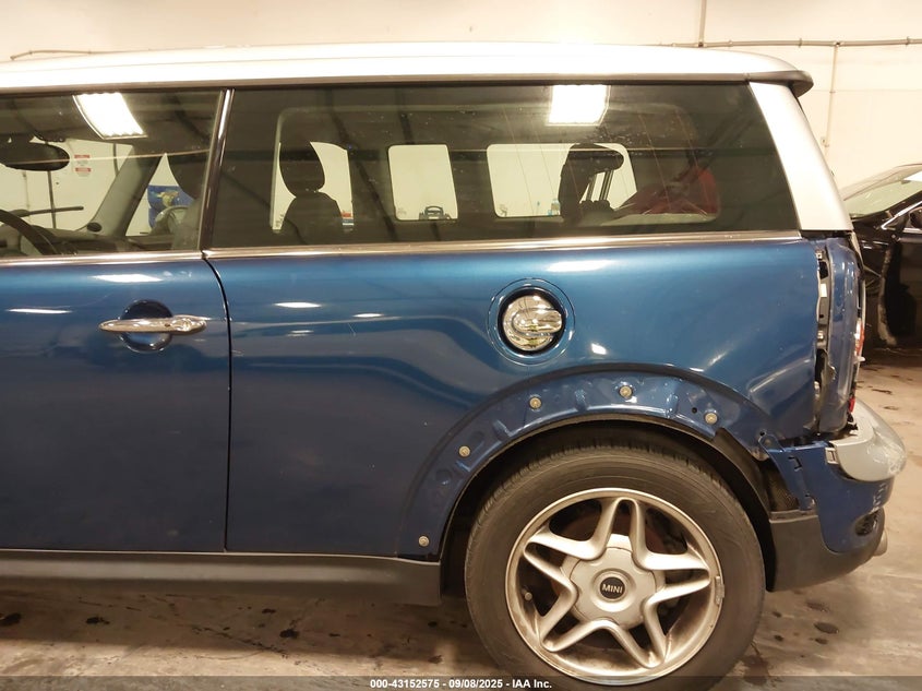 2008 Mini Cooper S Clubman VIN: WMWMM33508TP70401 Lot: 43152575