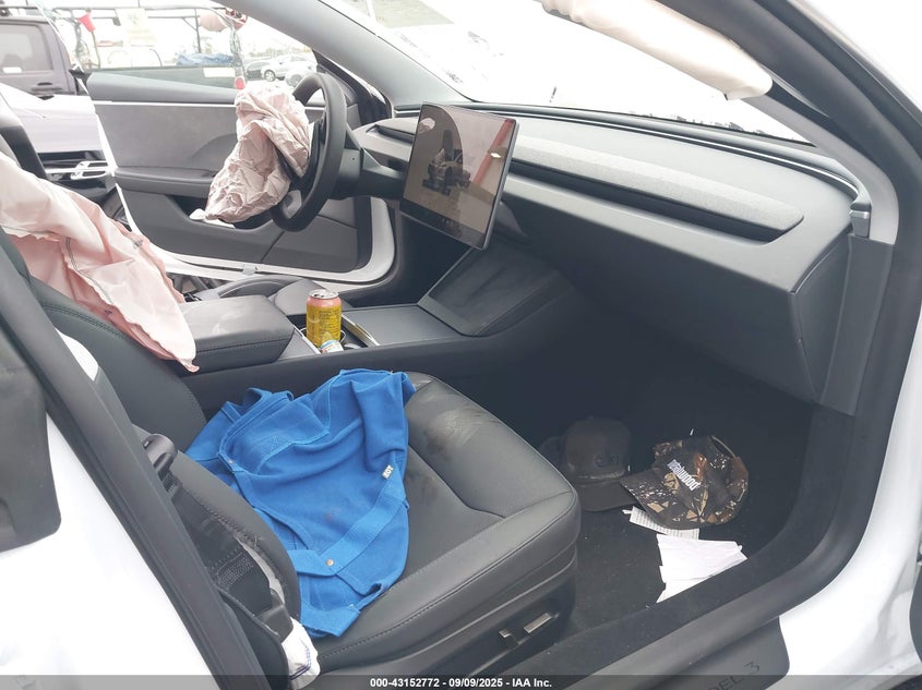 2024 TESLA MODEL 3 5YJ3E1EA4RF782498