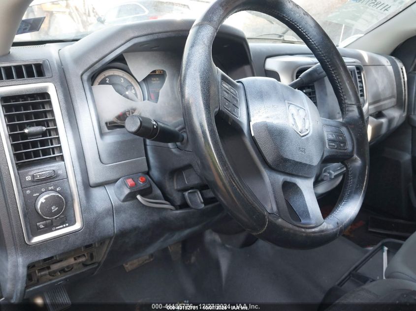 2015 Ram 3500 Big Horn VIN: 3C63R3DL1FG579617 Lot: 43152781