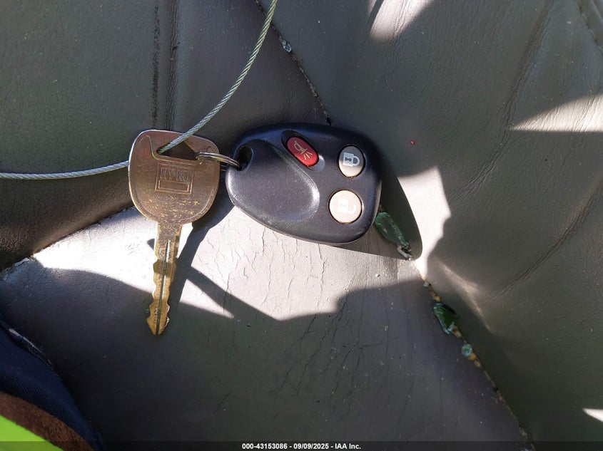 2005 Saturn Vue VIN: 5GZCZ63435S867813 Lot: 43153086