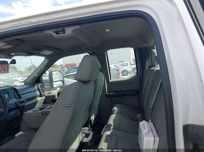 2019 Ford F-350 Chassis Xl VIN: 1FD7X3E66KEC46951 Lot: 43153112