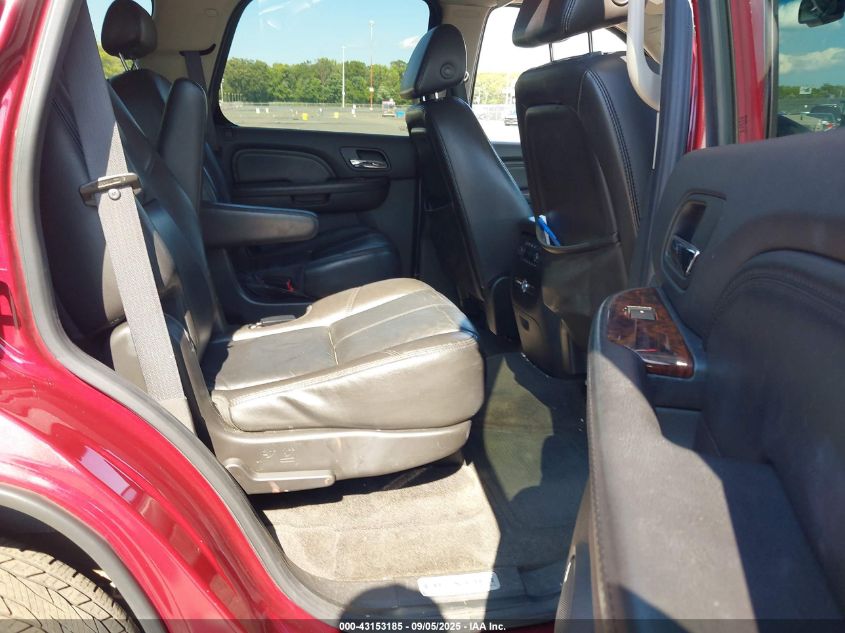 2008 GMC Yukon Denali VIN: 1GKFK63838J187916 Lot: 43153185