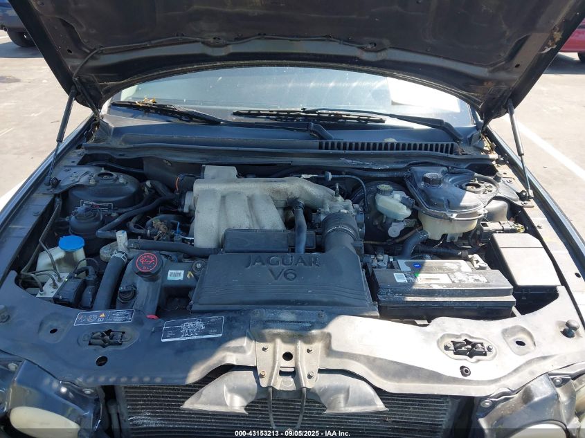 2002 Jaguar X-Type 2.5L VIN: SAJEA51D22XC27528 Lot: 43153213