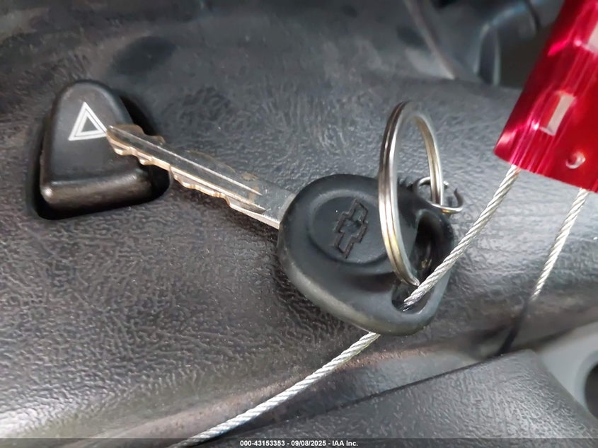 2004 Chevrolet Silverado 1500 Z71 VIN: 2GCEK19T541197132 Lot: 43153353