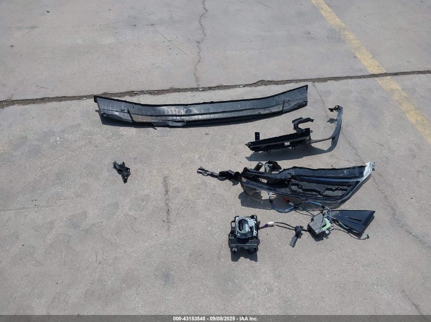 2023 Toyota Prius Le Awd-E VIN: JTDADABU2P3006731 Lot: 43153548