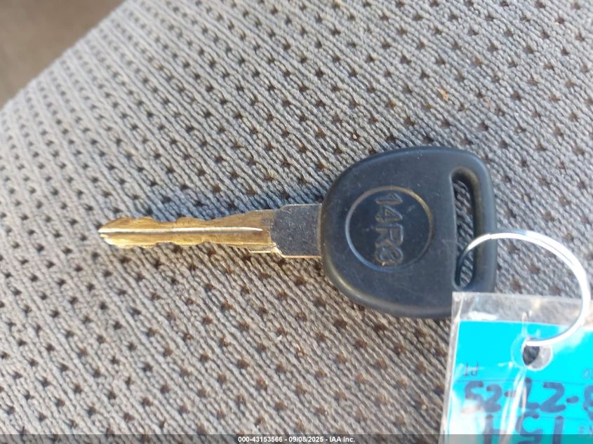 2002 Saturn L-Series L200 VIN: 1G8JU54FX2Y537154 Lot: 43153566