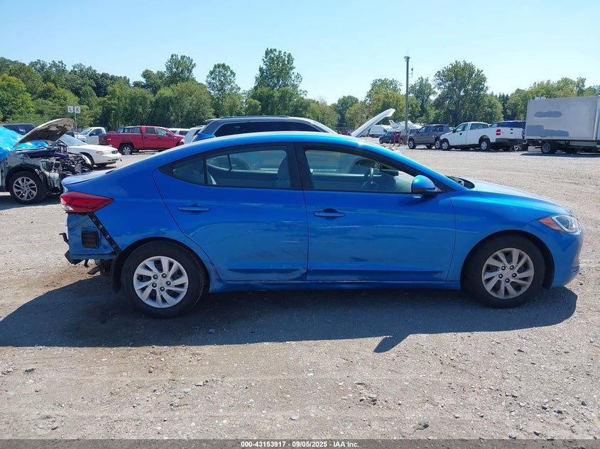 2018 HYUNDAI ELANTRA SE - 5NPD74LF8JH384005