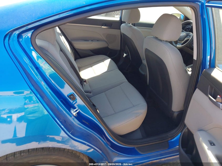 2018 HYUNDAI ELANTRA SE - 5NPD74LF8JH384005