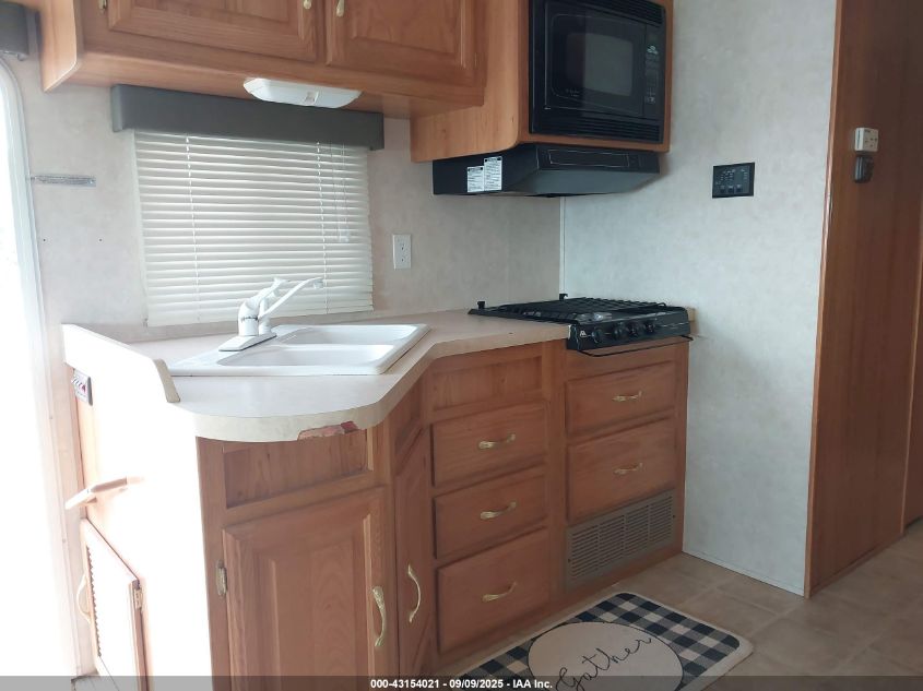 2004 Ford F550 Super Duty Stripped Chass VIN: 1F6NF53S940A02059 Lot: 43154021