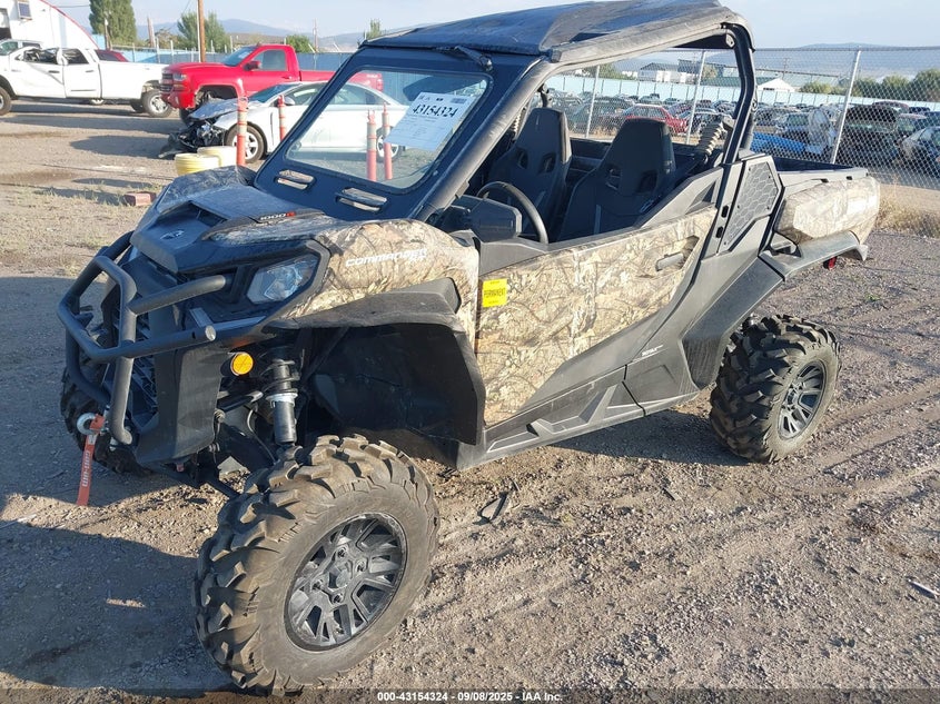 3JBAKAX43PE004366 2023 CAN-AM/ BRP COMMANDER photo no. 2