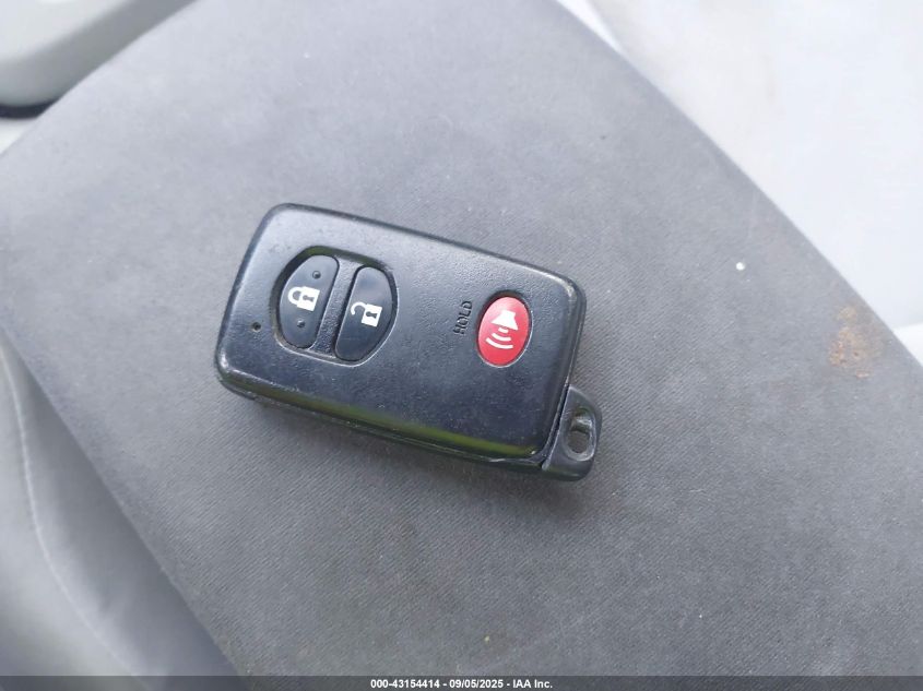 2011 Toyota Prius Three VIN: JTDKN3DU4B0249798 Lot: 43154414