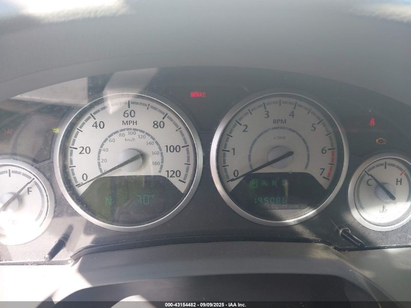 2010 Chrysler Town & Country Touring VIN: 2A4RR5D1XAR337192 Lot: 43154482