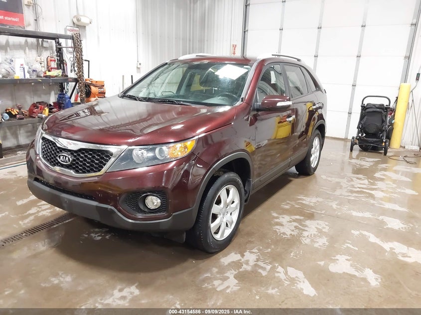 2013 KIA SORENTO LX - 5XYKT4A66DG383839