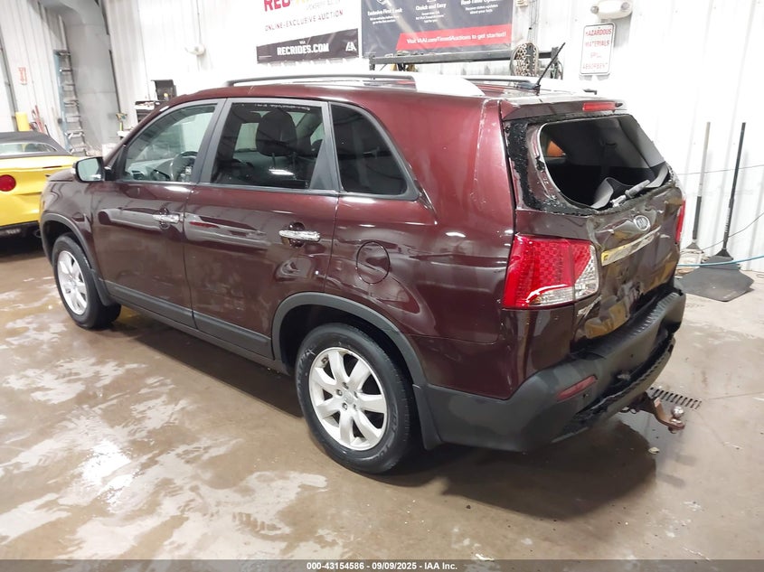 2013 KIA SORENTO LX - 5XYKT4A66DG383839