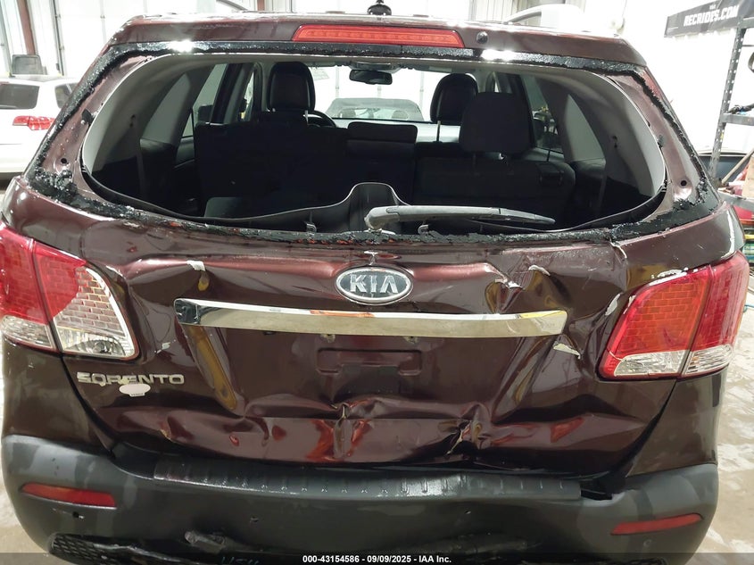 2013 KIA SORENTO LX - 5XYKT4A66DG383839