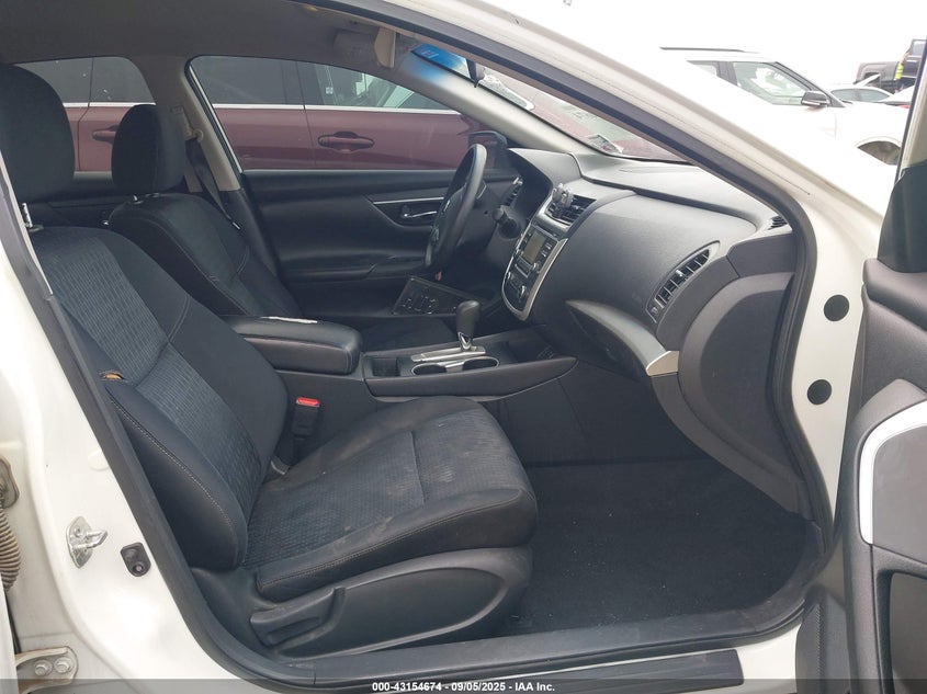 1N4AL3AP2GN364657 2016 NISSAN ALTIMA photo no. 5