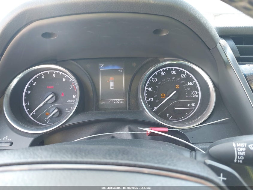 2020 TOYOTA CAMRY SE 4T1G11AK2LU305929