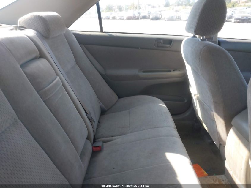 2003 Toyota Camry Le VIN: 4T1BE32K03U736360 Lot: 43154762