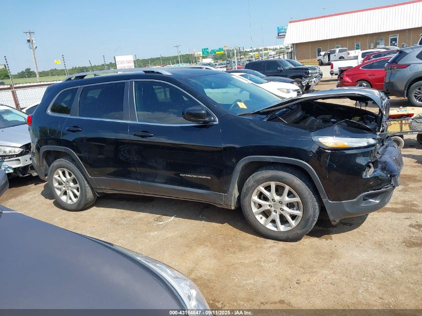 2018 Jeep Cherokee Latitude Fwd VIN: 1C4PJLCB2JD566875 Lot: 43154847