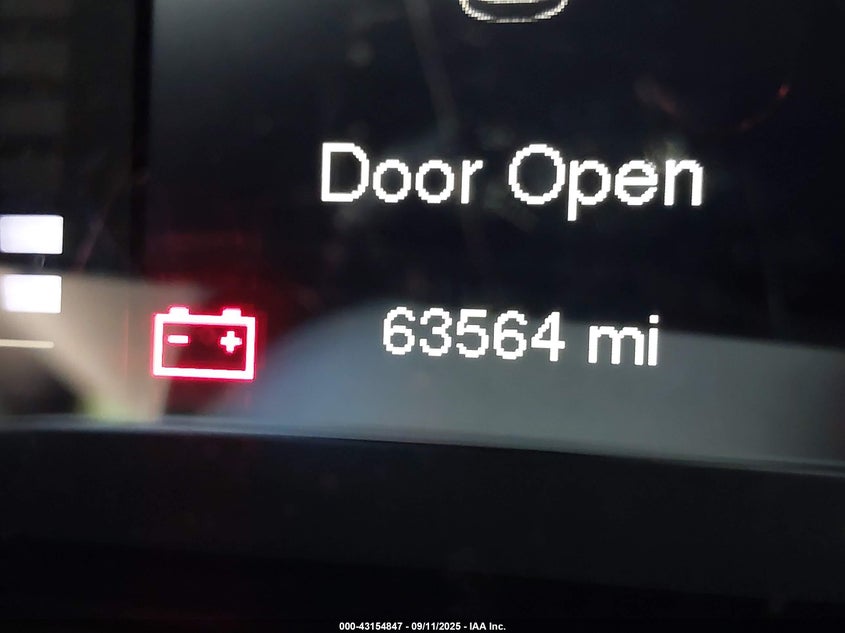 2018 Jeep Cherokee Latitude Fwd VIN: 1C4PJLCB2JD566875 Lot: 43154847