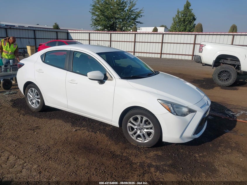 3MYDLBZV1GY117574 2016 Scion Ia auction photo 1