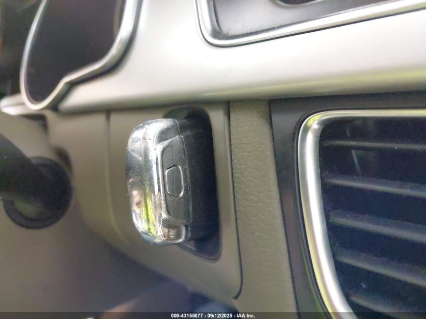 2012 Audi A5 2.0T Premium VIN: WAUCFAFHXCN007914 Lot: 43155077