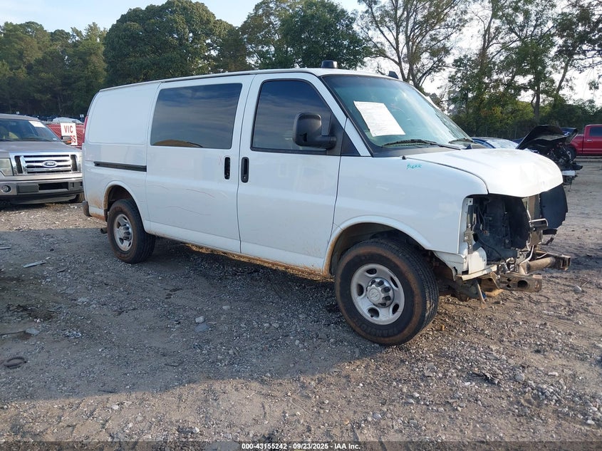 2016 CHEVROLET EXPRESS 3500 WORK VAN - 1GCZGGFG1G1231882