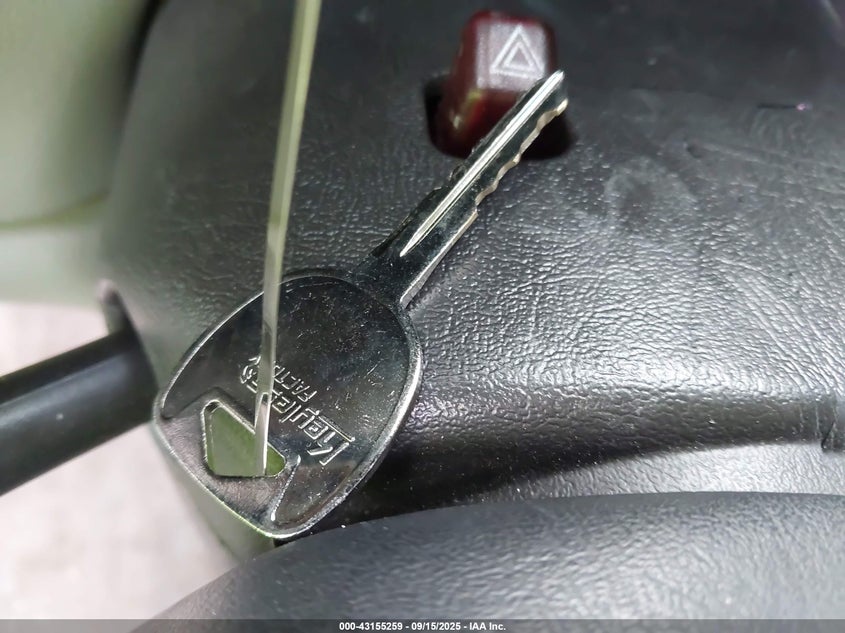 1999 Chevrolet Silverado 1500 Lt VIN: 2GCEK19T6X1210572 Lot: 43155259