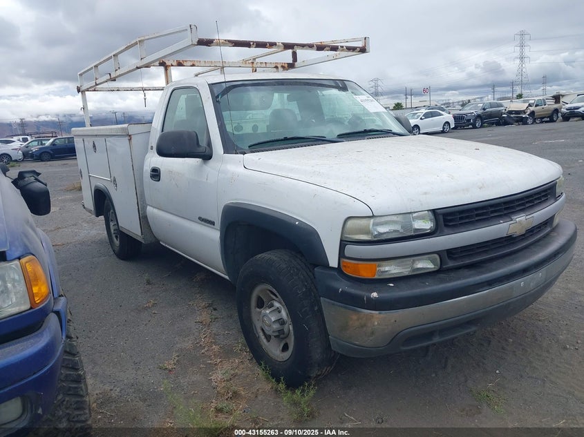1GBGC24UX2Z284013 2002 Chevrolet Silverado 2500 auction photo 1