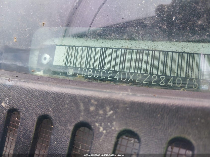 2002 Chevrolet Silverado 2500 VIN: 1GBGC24UX2Z284013 Lot: 43155263