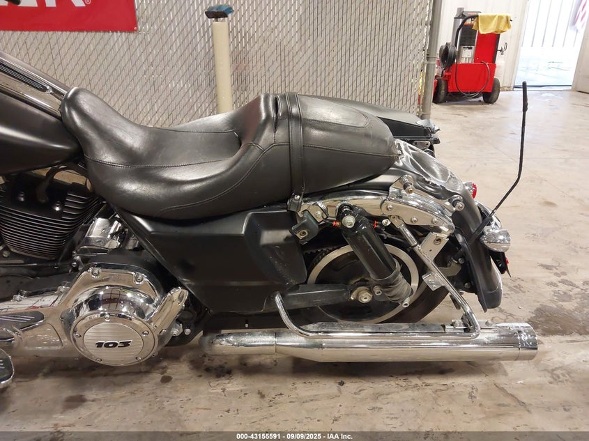 2013 Harley-Davidson Flhx Street Glide VIN: 1HD1KBM1XDB627472 Lot: 43155591