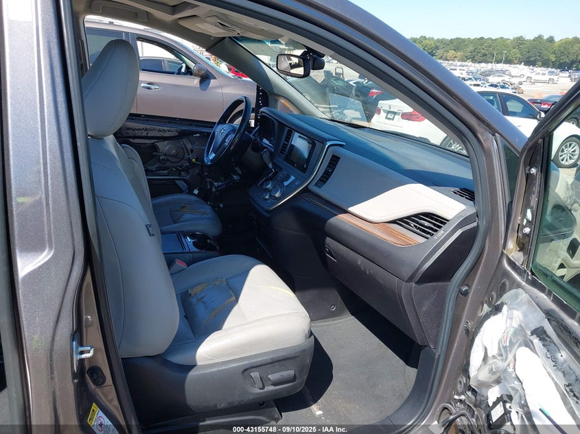 2015 Toyota Sienna Limited Premium 7 Passenger VIN: 5TDYK3DC8FS688290 Lot: 43155748