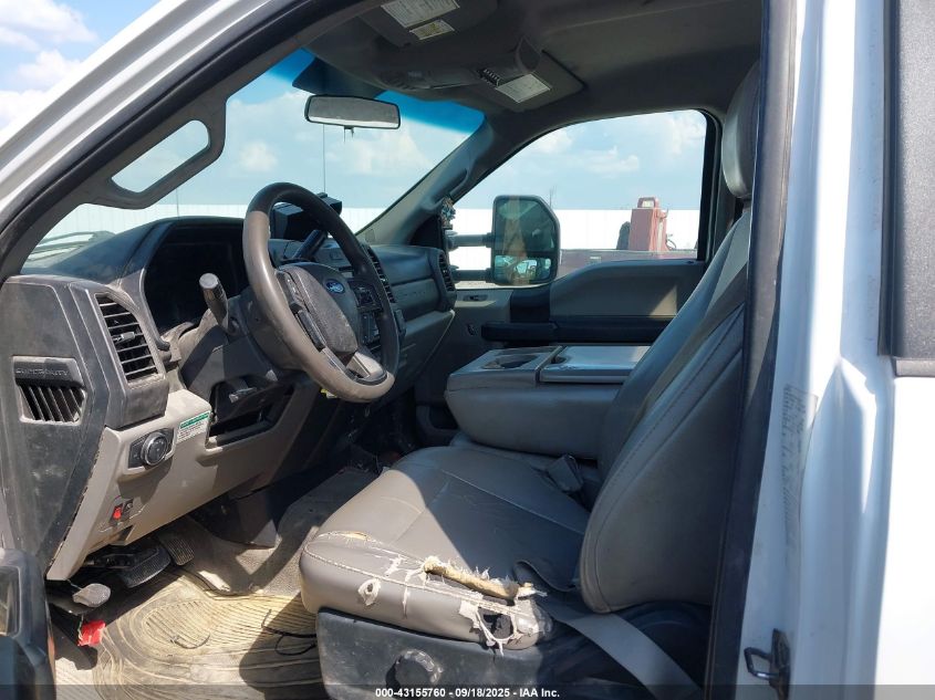 2017 Ford F-550 Chassis Xl VIN: 1FDUF5GT2HEF14570 Lot: 43155760