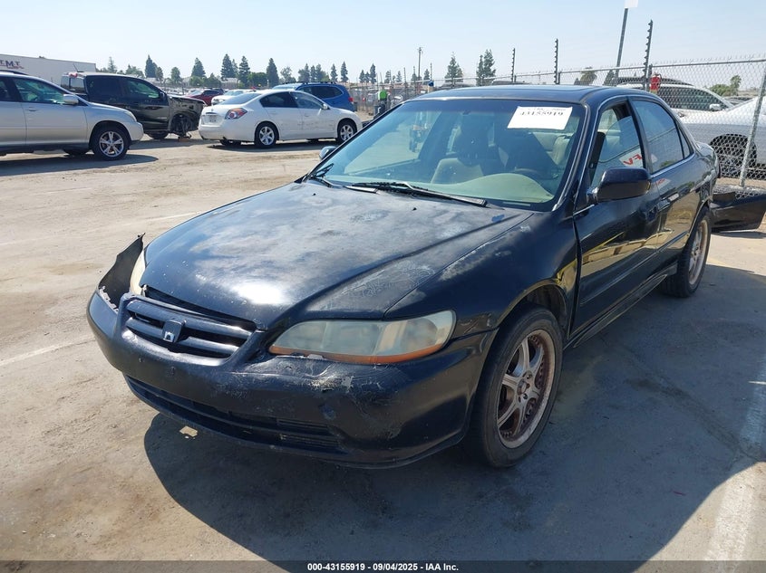 2001 Honda Accord 2.3 Ex JHMCG66831C024171 photo #3