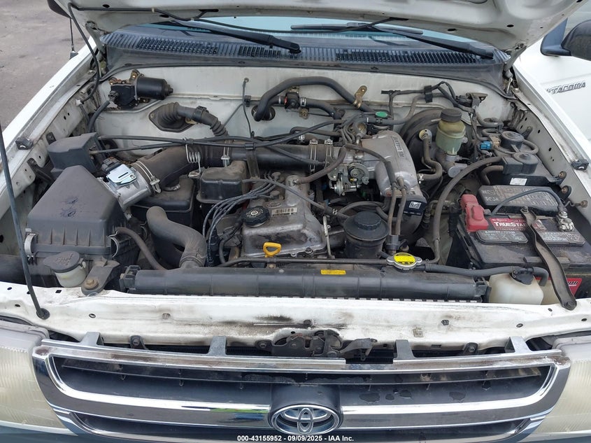 1998 Toyota Tacoma VIN: 4TAVL52N0WZ118990 Lot: 43155952