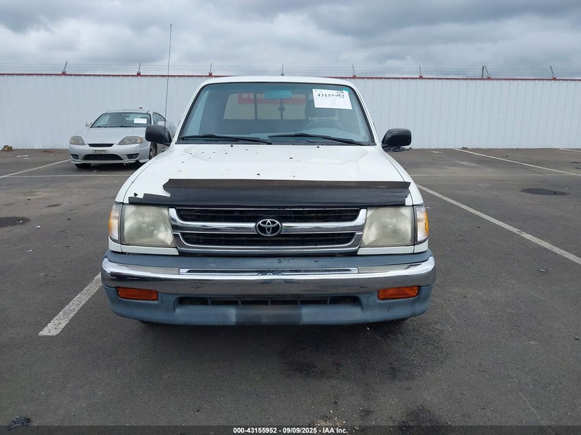 1998 Toyota Tacoma VIN: 4TAVL52N0WZ118990 Lot: 43155952
