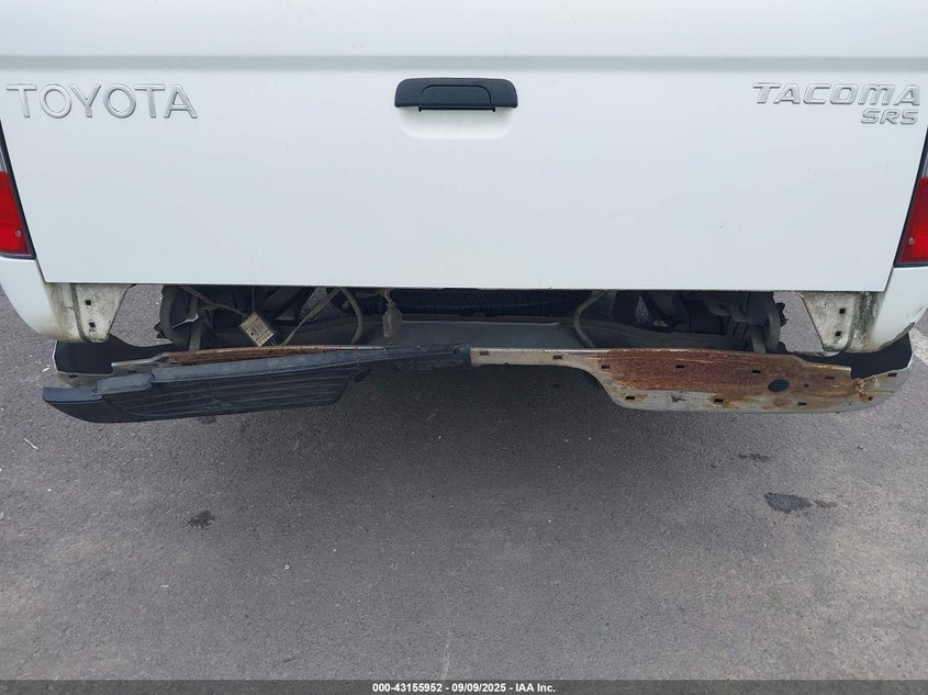 1998 Toyota Tacoma VIN: 4TAVL52N0WZ118990 Lot: 43155952