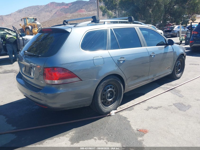 2014 VOLKSWAGEN JETTA SPORTWAGEN 2.0L TDI 3VWPL7AJ2EM607041