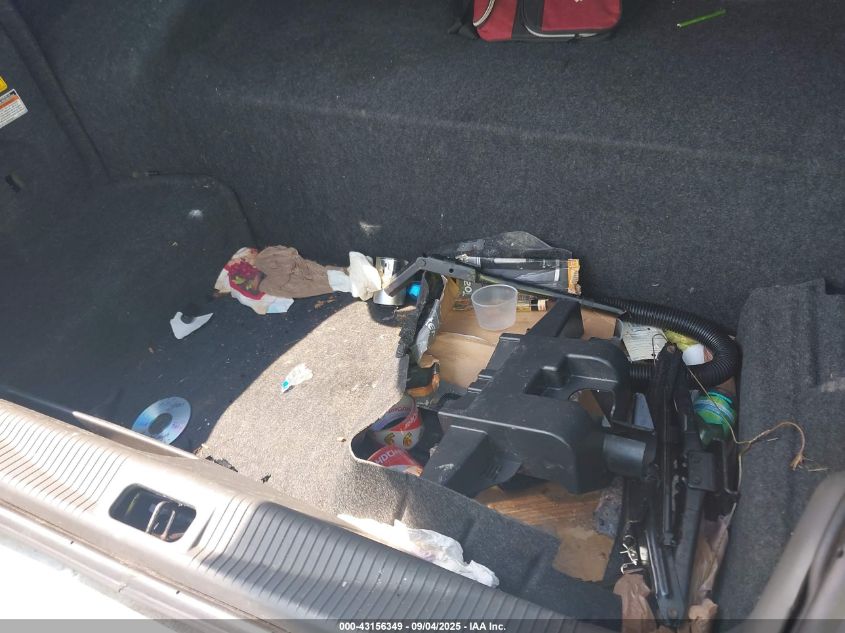 2007 Lincoln Town Car Signature VIN: 1LNHM81V77Y604877 Lot: 43156349