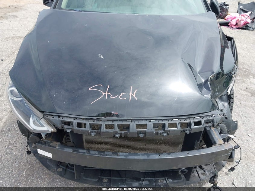 2018 HYUNDAI ELANTRA VALUE EDITION - 5NPD84LF1JH256833